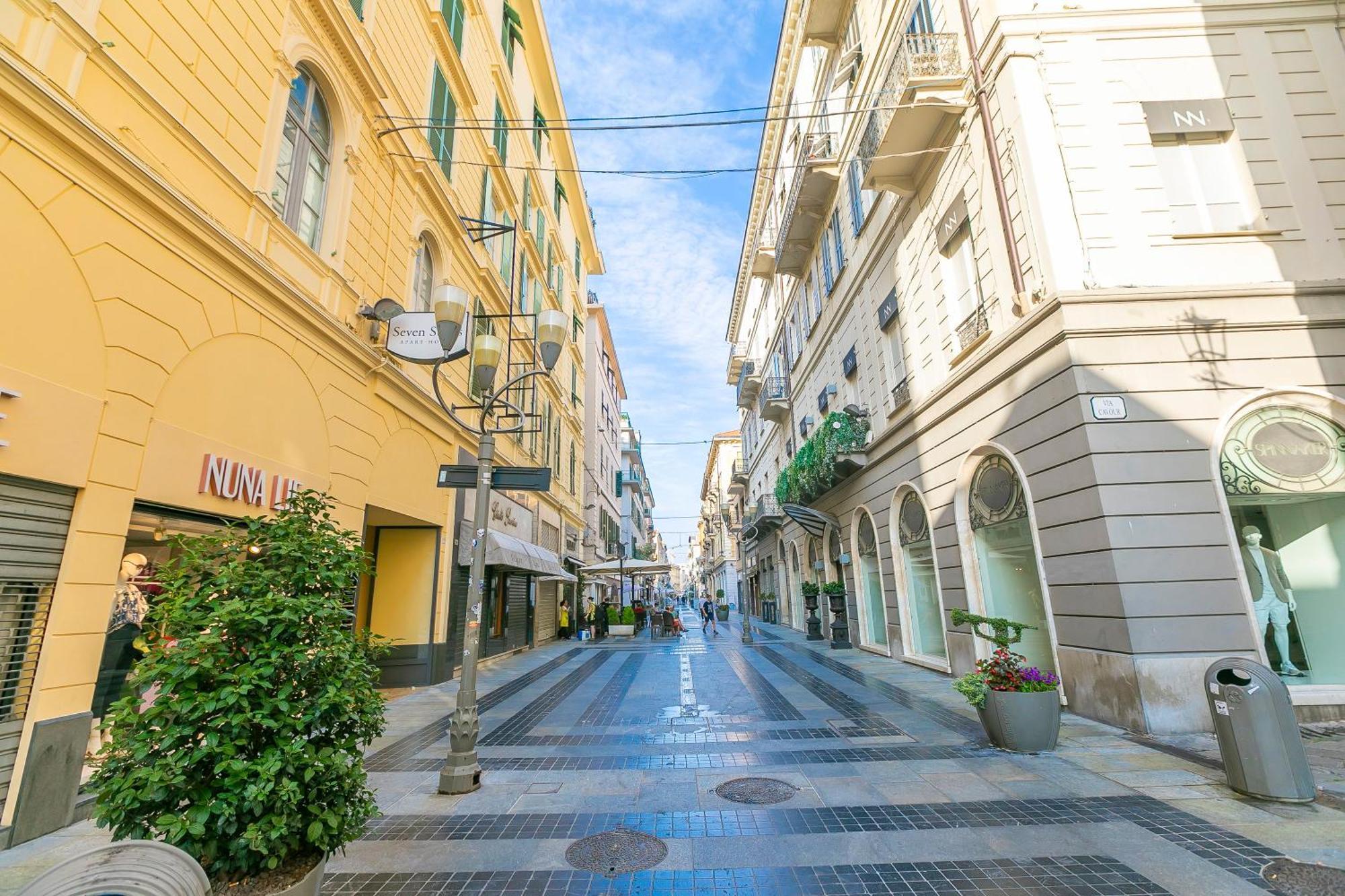 Seven Suites Apartments - Via Matteotti 178 Sanremo Eksteriør billede