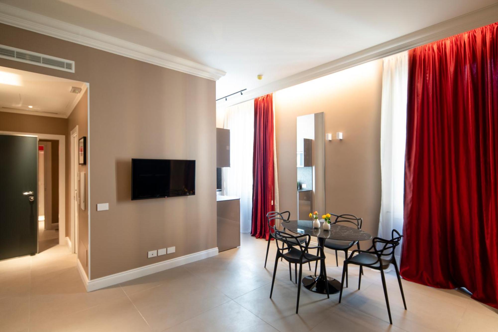 Seven Suites Apartments - Via Matteotti 178 Sanremo Eksteriør billede